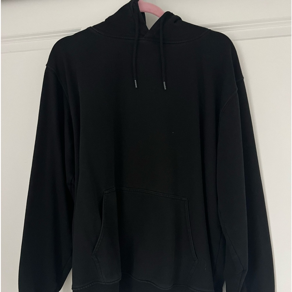 basic hoodie